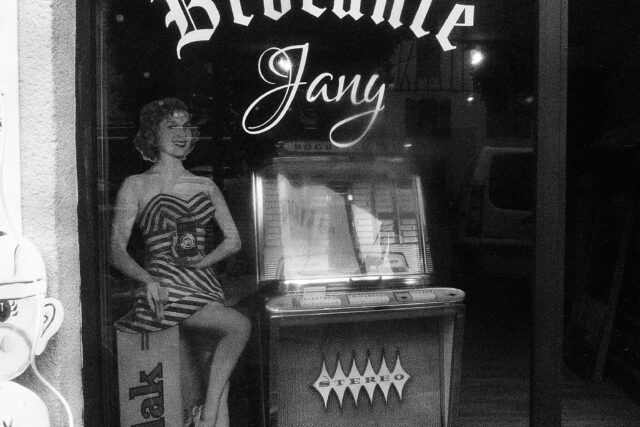 JANY BROCANTE
