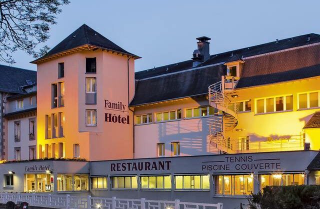 FAMILY HOTEL