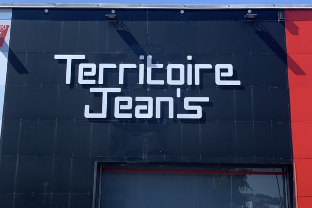 TERRITOIRE JEAN'S